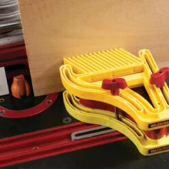 Milescraft D/T FeatherBoard -Carpentry Tool Shop 3261ce50 b33c 4c6a 85cb 2da5d814f87d 96944.1710347711