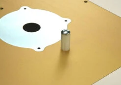 INCRA MagnaLOCK Router Plate - 690890-AL -Carpentry Tool Shop 459e273e 271c 4d57 9601 5bfeafa93a4c 15411.1706788316