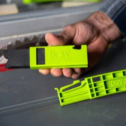 Bow Products PushPRO Push Stick -Carpentry Tool Shop 7406ba94 baa2 4129 8753 54aad4754fb5 05861.1708525542