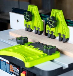 Bow Products FencePRO Featherboard - 2 Pieces -Carpentry Tool Shop e583d4df b559 46b9 9d22 01abf5fedc32 49219.1715250242