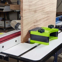 Bow Products FeatherDUO Featherboard 12 Bow Products FeatherDUO Featherboard -Carpentry Tool Shop fc8445cf 1dd3 48bc 9ee1 cce064bc4763 15355.1715178309